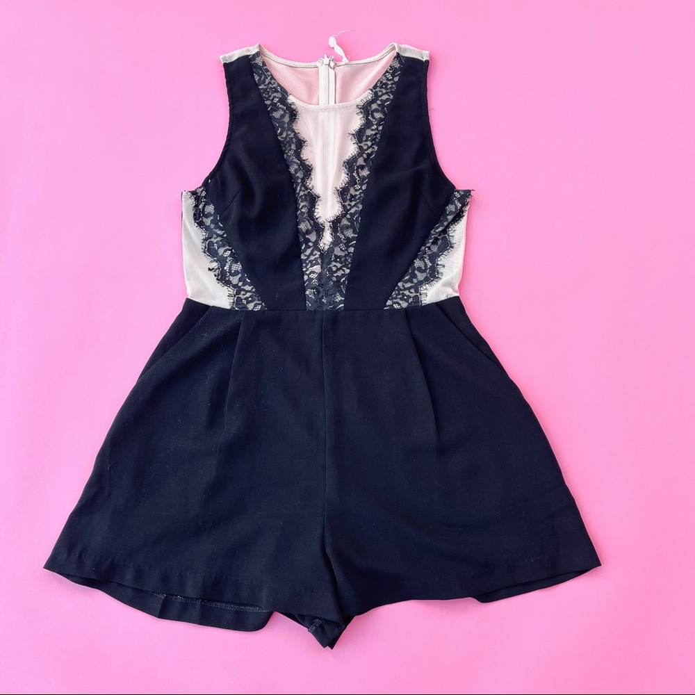 LushSLEEVELESS LACE INSET ROMPER